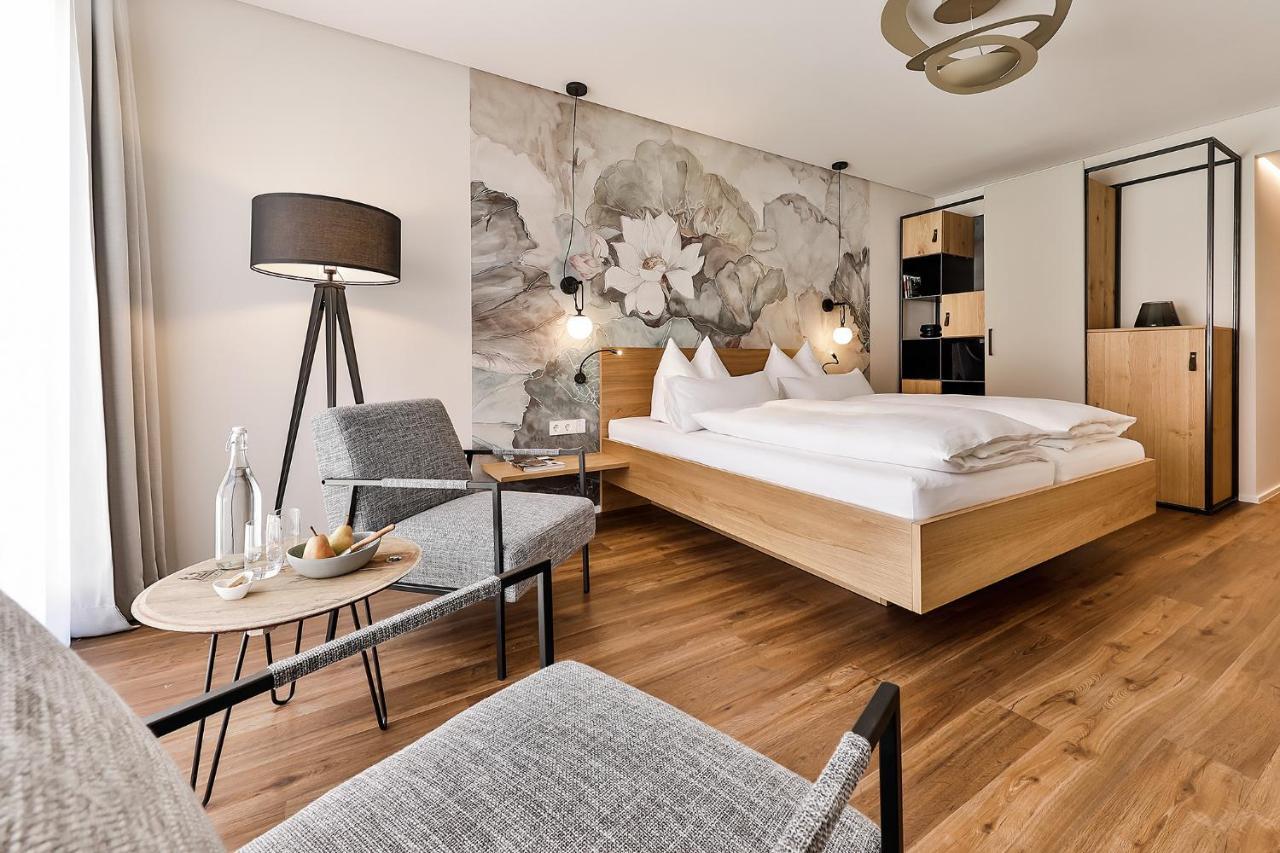 Weinhotel Fritz Walter Niederhorbach Exteriör bild